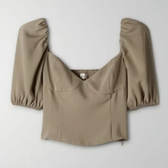 Aritzia Wilfred Taupe Sweetheart Puff Sleeve Novella Blouse in Size Small - Picture 1 of 8